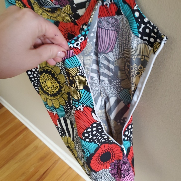 Marimekko x Banana Republic Peplum top sz 6 - Picture 3 of 7